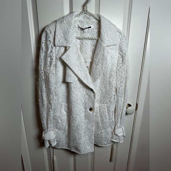 McQ by Alexander McQueen Jackets & Blazers - McQ by Alexander McQueen White Lace Blazer-never been used